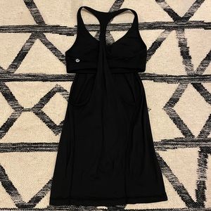 SOLD Lululemon Tank - Size 4, Black